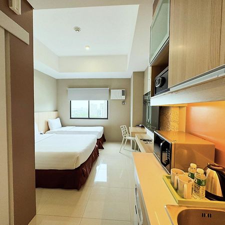 Hotel101 - Fort Taguig Dış mekan fotoğraf